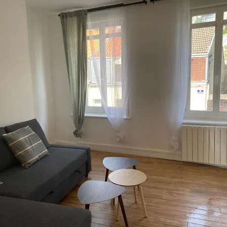 Apartment 1st Floor Cozy Central Flat With Free Parking *