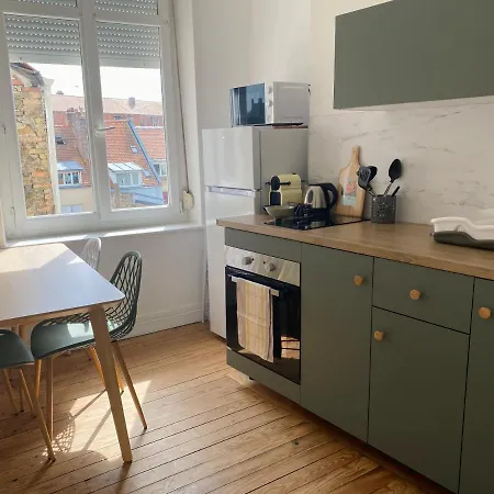 1st Floor Cozy Flat With Free Parking شقة بولون-سور-مير